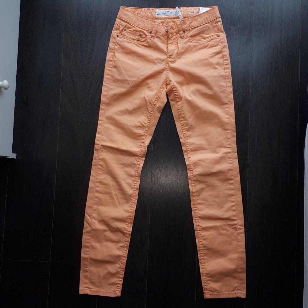 Jeans - Picture 2 of 4